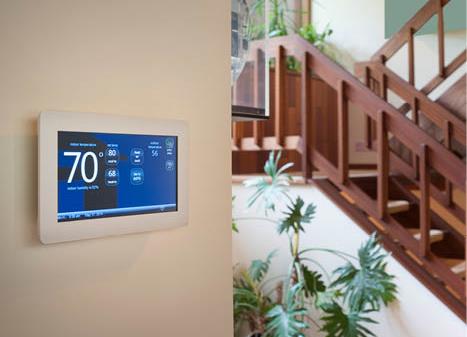 Smart thermostat in home